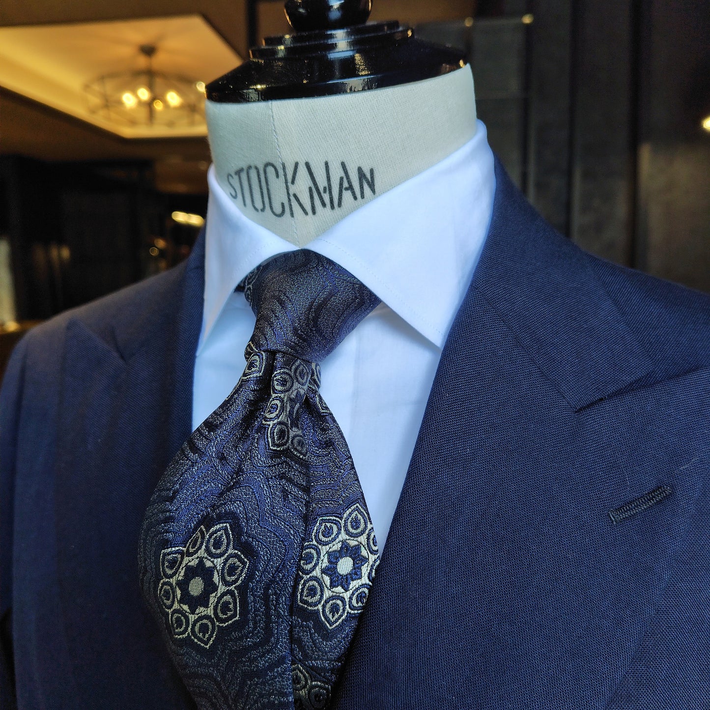 NEW//TIEYOURTIE MEDALLION SETTEPIEGHE