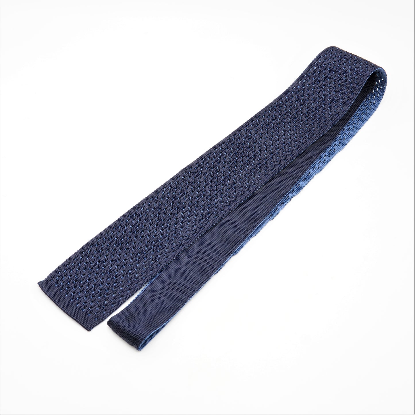 LEONARDO REVERSIBLE KNITTIE