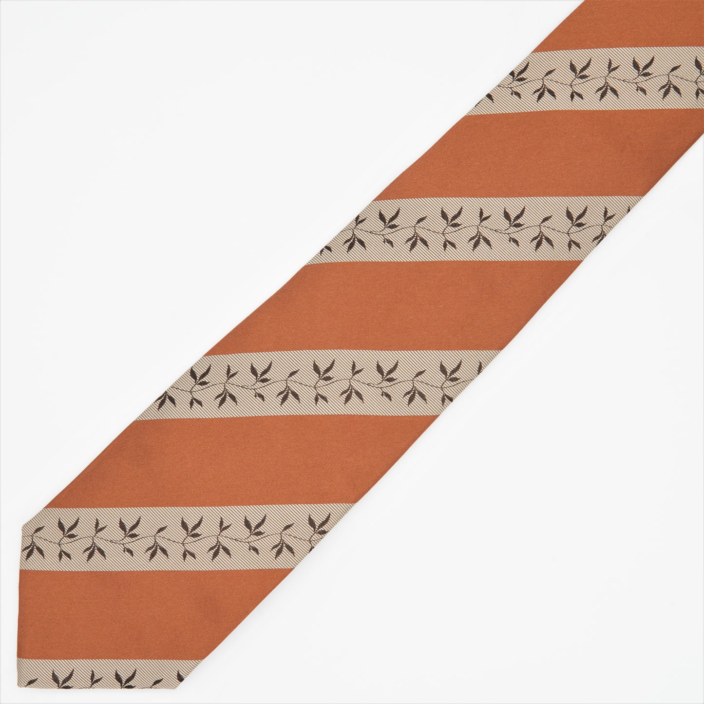 NEW!! LEONARDO STRIPE6 NECKTIE