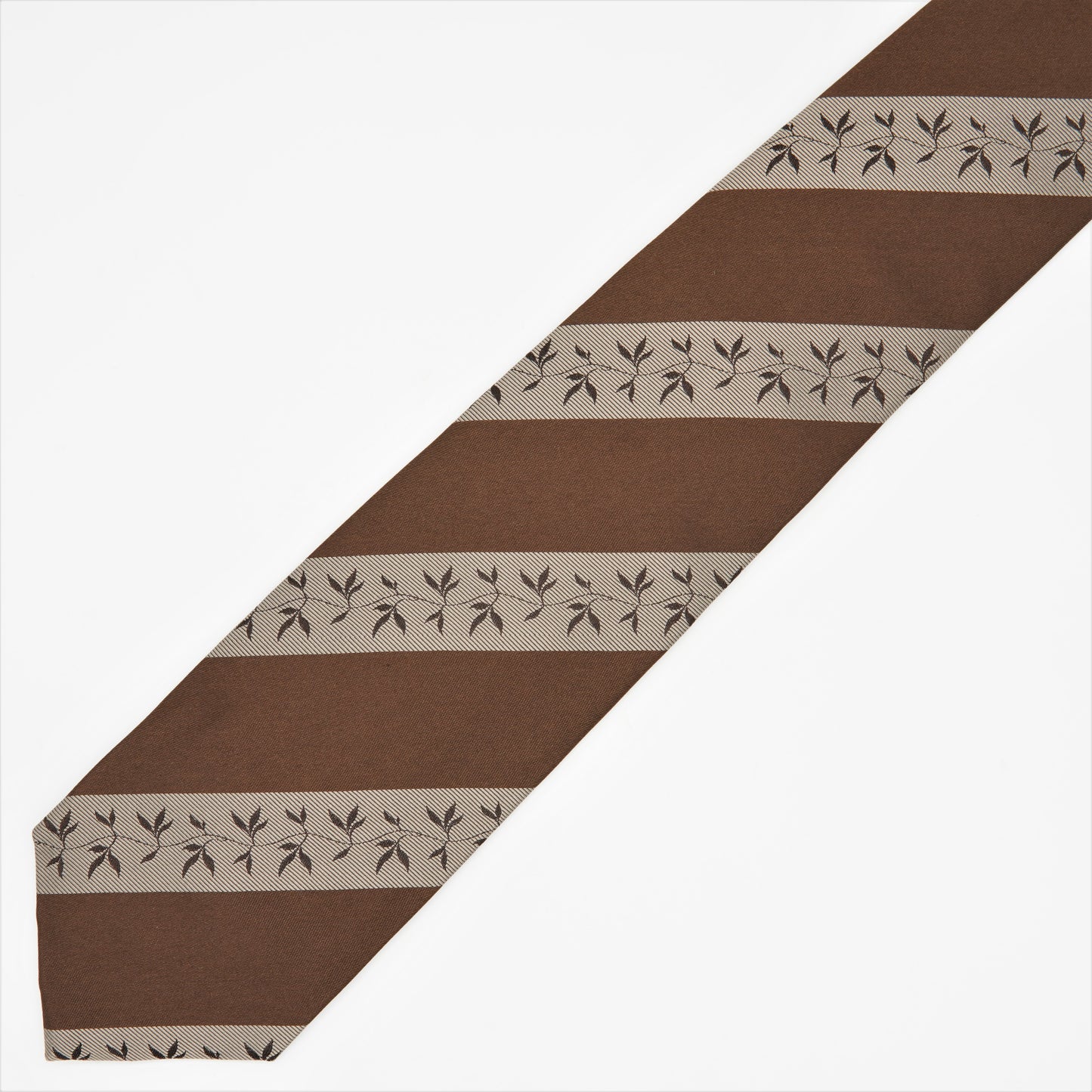 NEW!! LEONARDO STRIPE6 NECKTIE