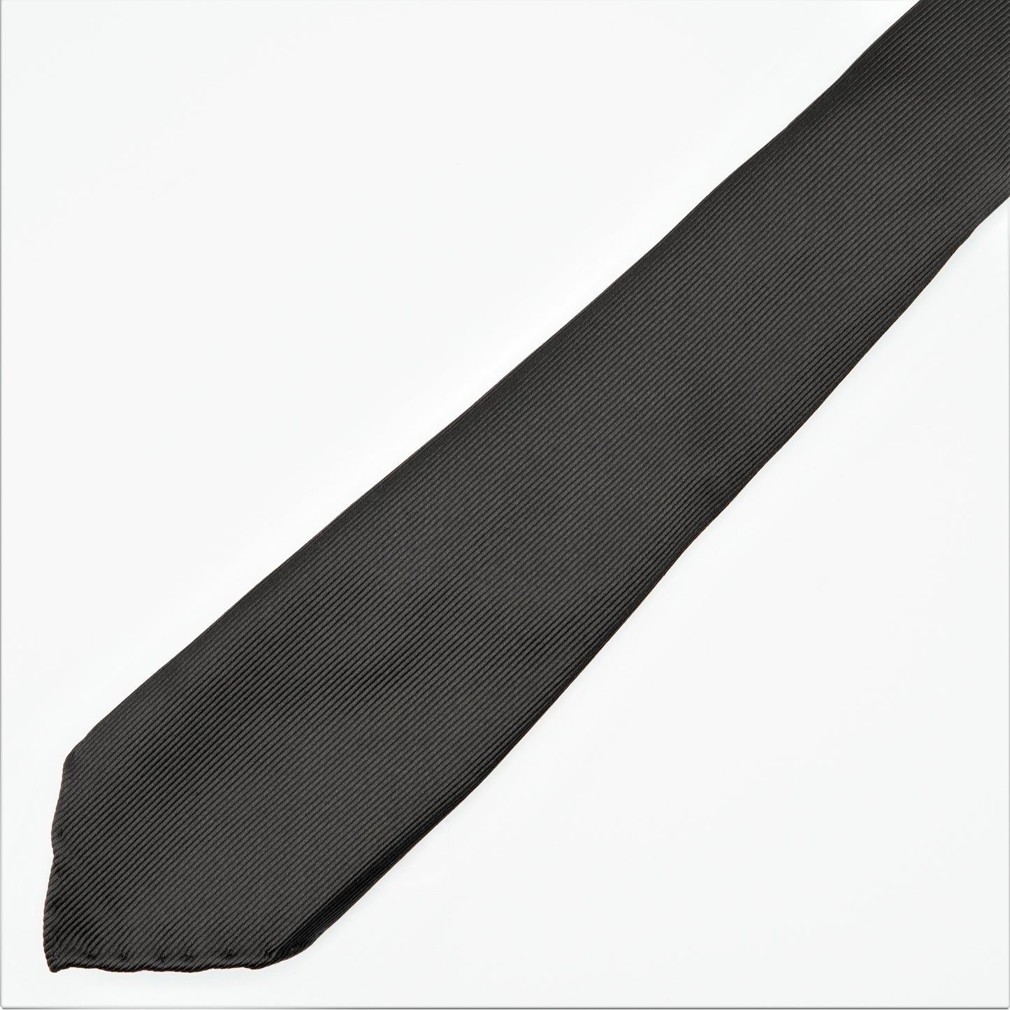 TIEYOURTIE SOLID SAGLIA PIU SETTEPIEGHE NECKTIE