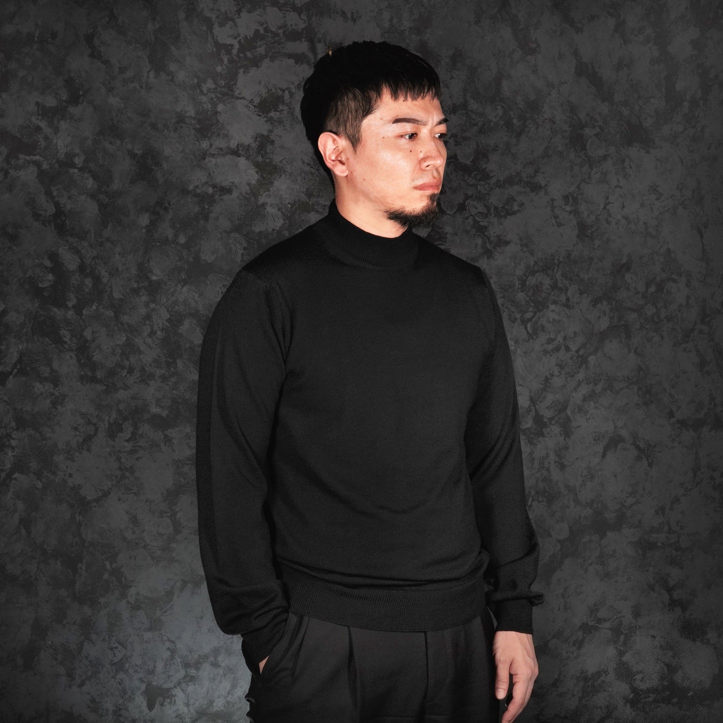 RESTOCK>>LEONARDO TAZZARI MOCK NECK  KNIT