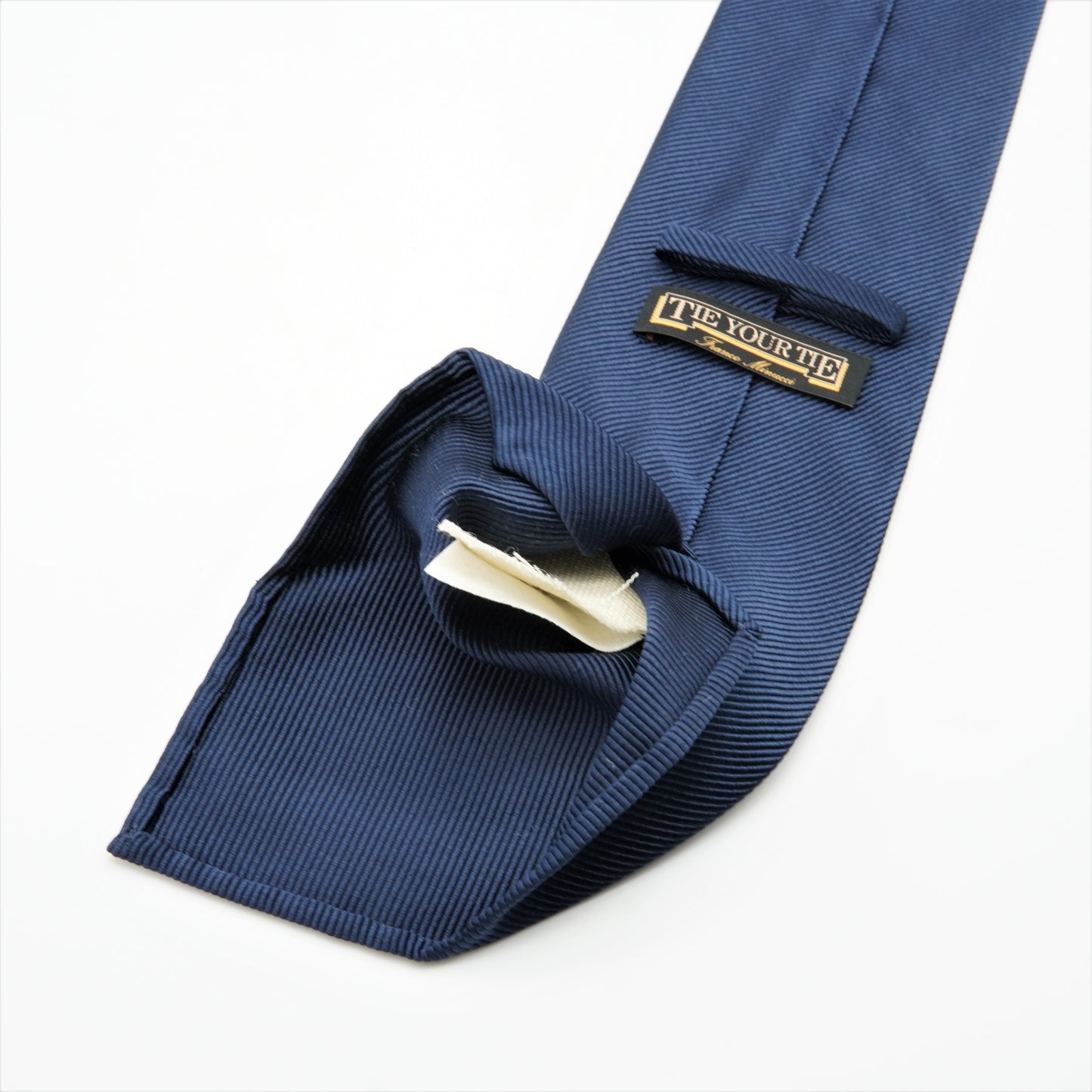 TRIAL CAMPAIGN// TIEYOURTIE MOGADOR SOLID SFODERATO TIE