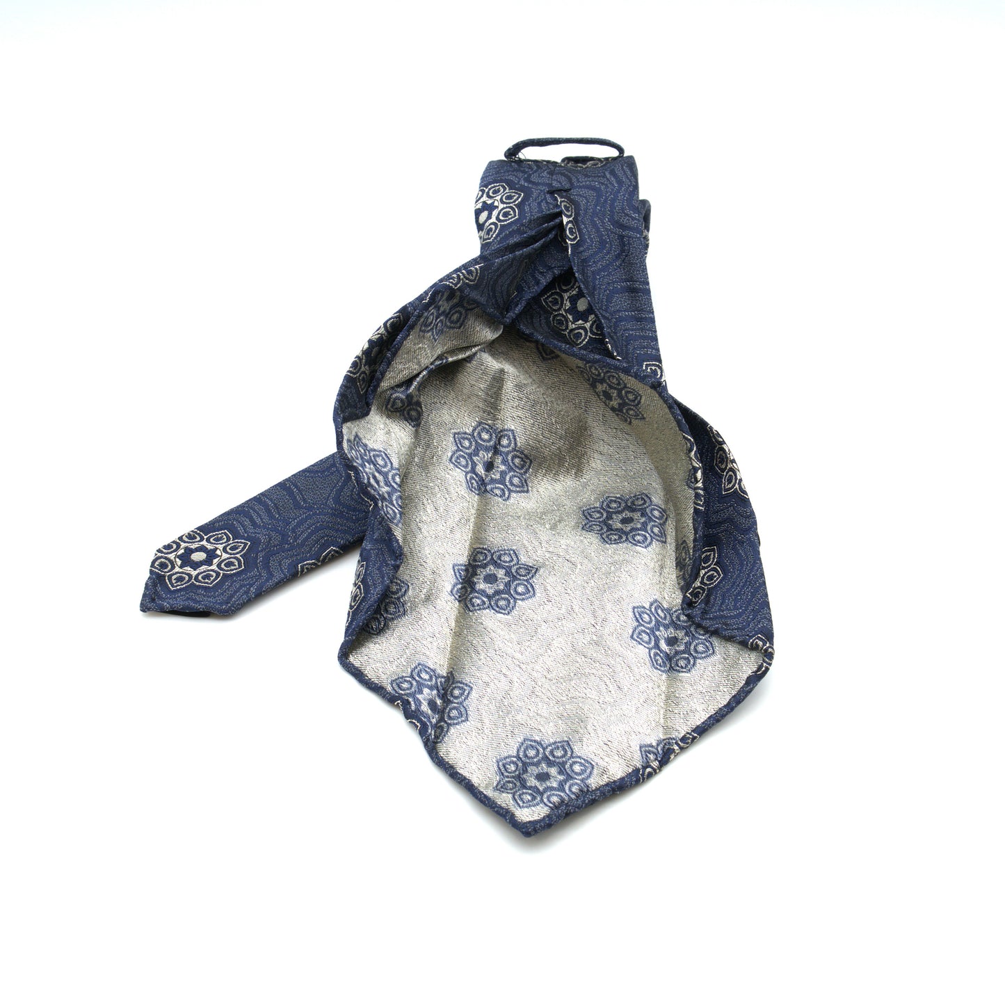NEW//TIEYOURTIE MEDALLION SETTEPIEGHE