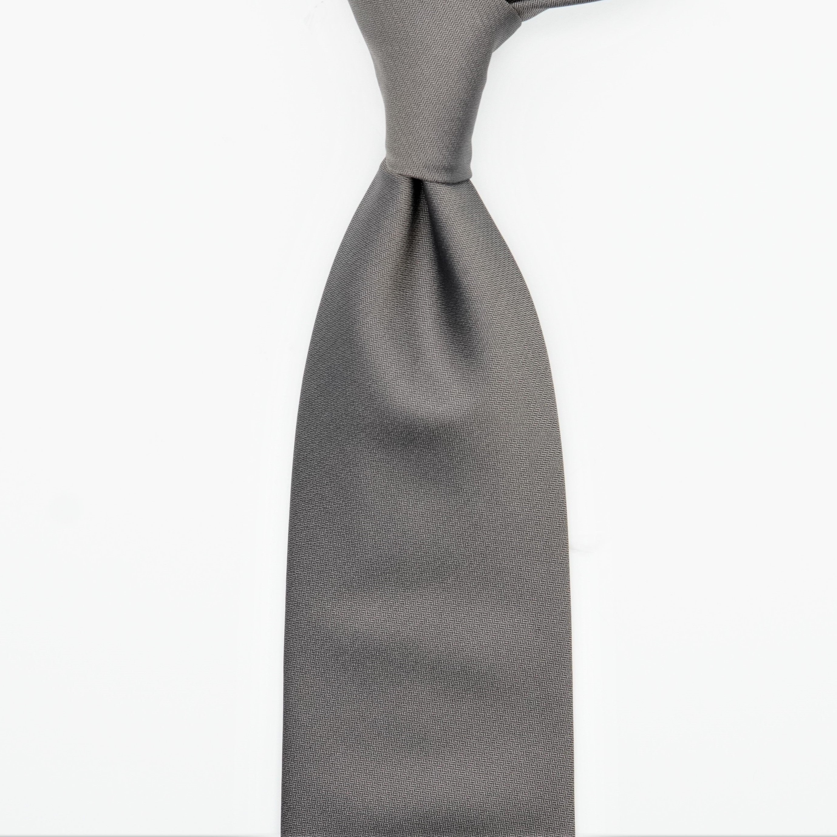 LEONARDO SOLID1 NECKTIE – TIE YOUR TIE