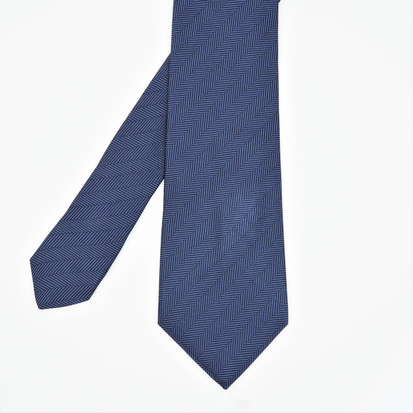 TEORIA SOLID HERRINGBONE NECKTIE